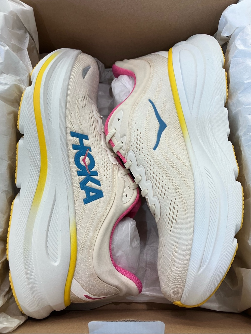 Women’s Hoka Bondi 9 Alabaster Birch Size 11 - Picture 8 of 9